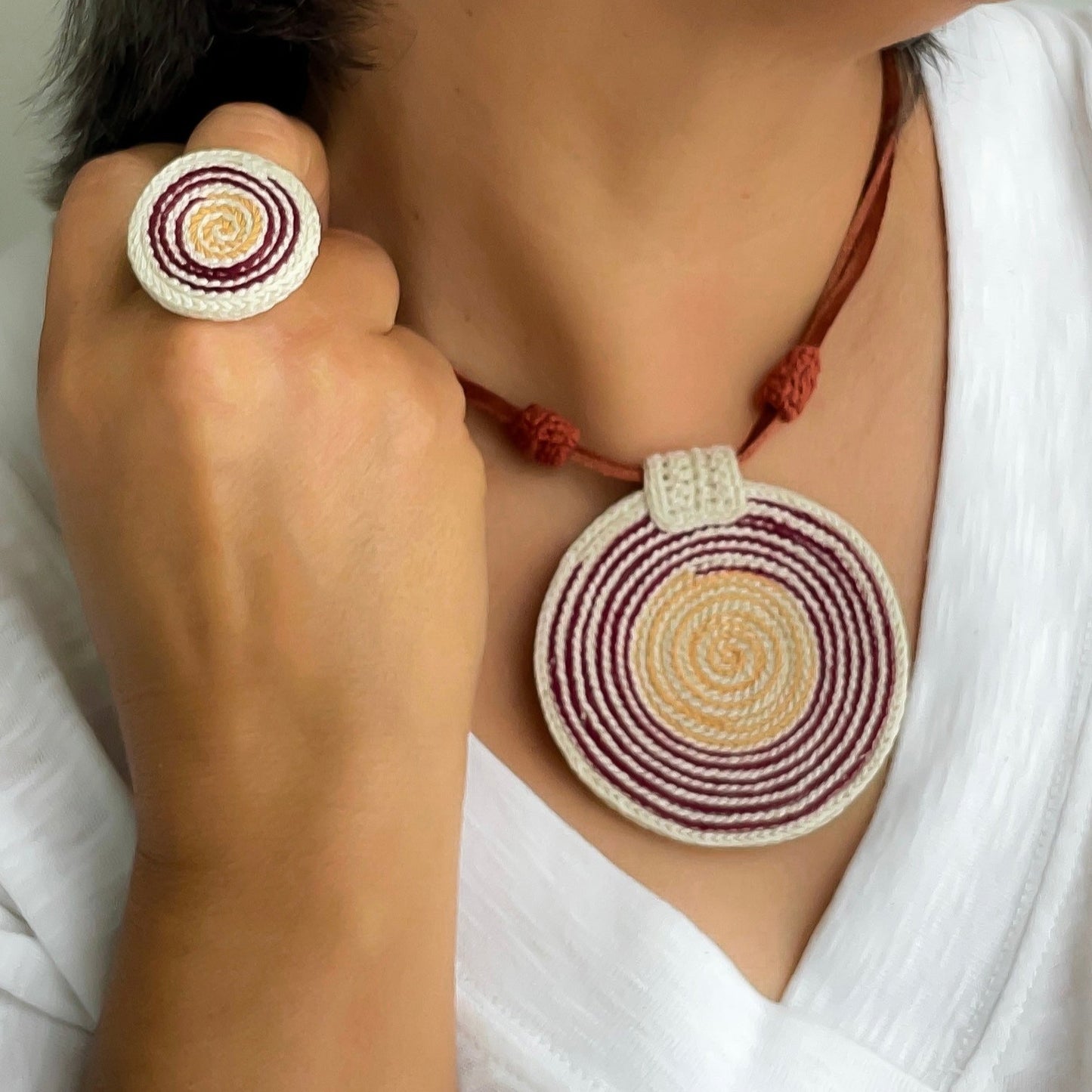 Spiralis Ring