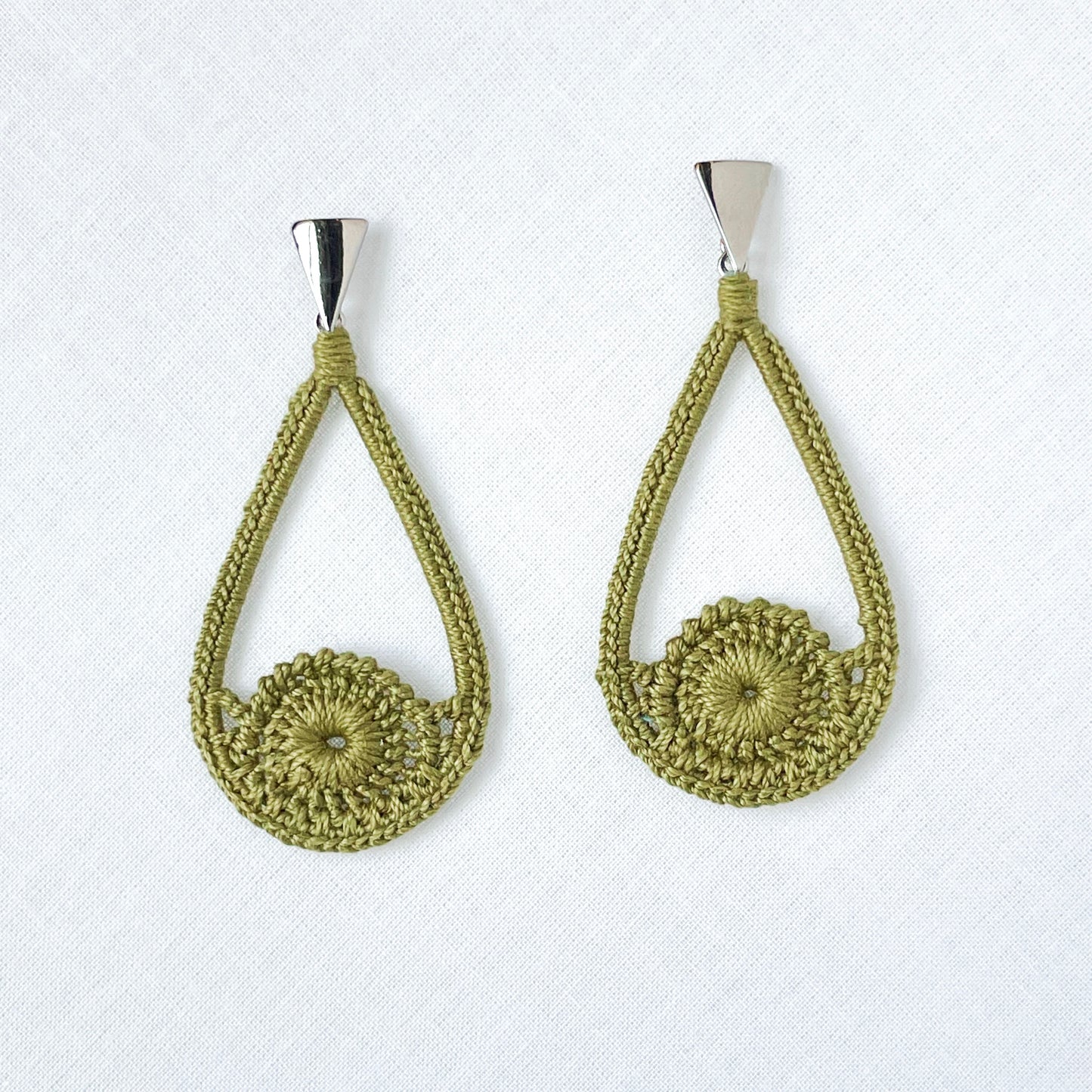 Dewdrop Earrings