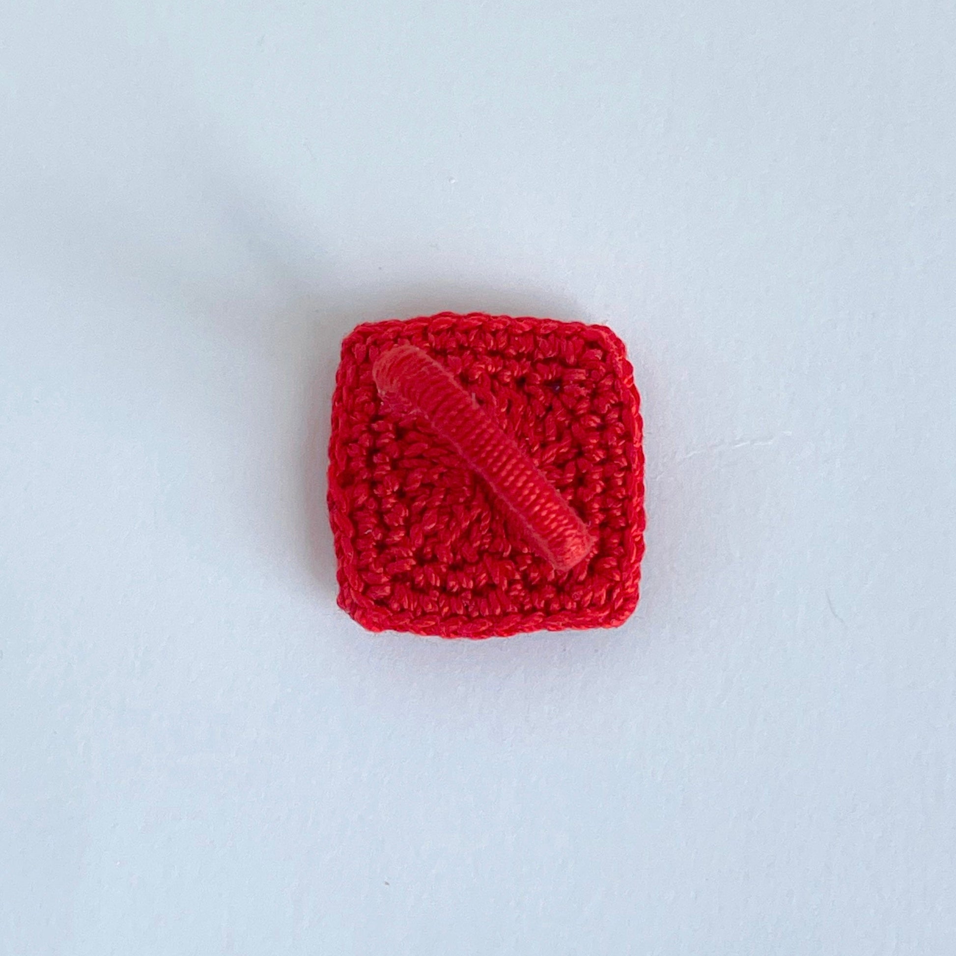 Back view of the Tessera crochet Ring